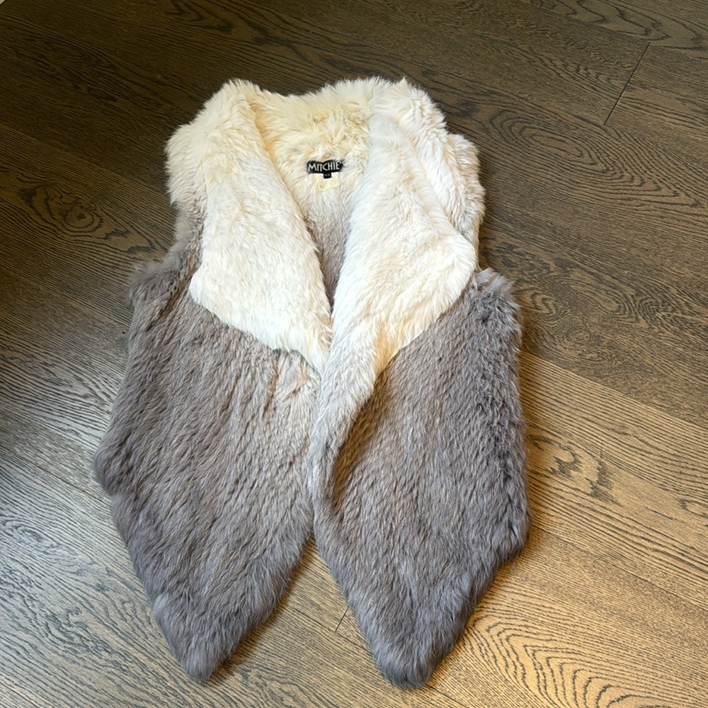Mitchie’s XS Real Rabbit Fur White & Gray Ombré Vest